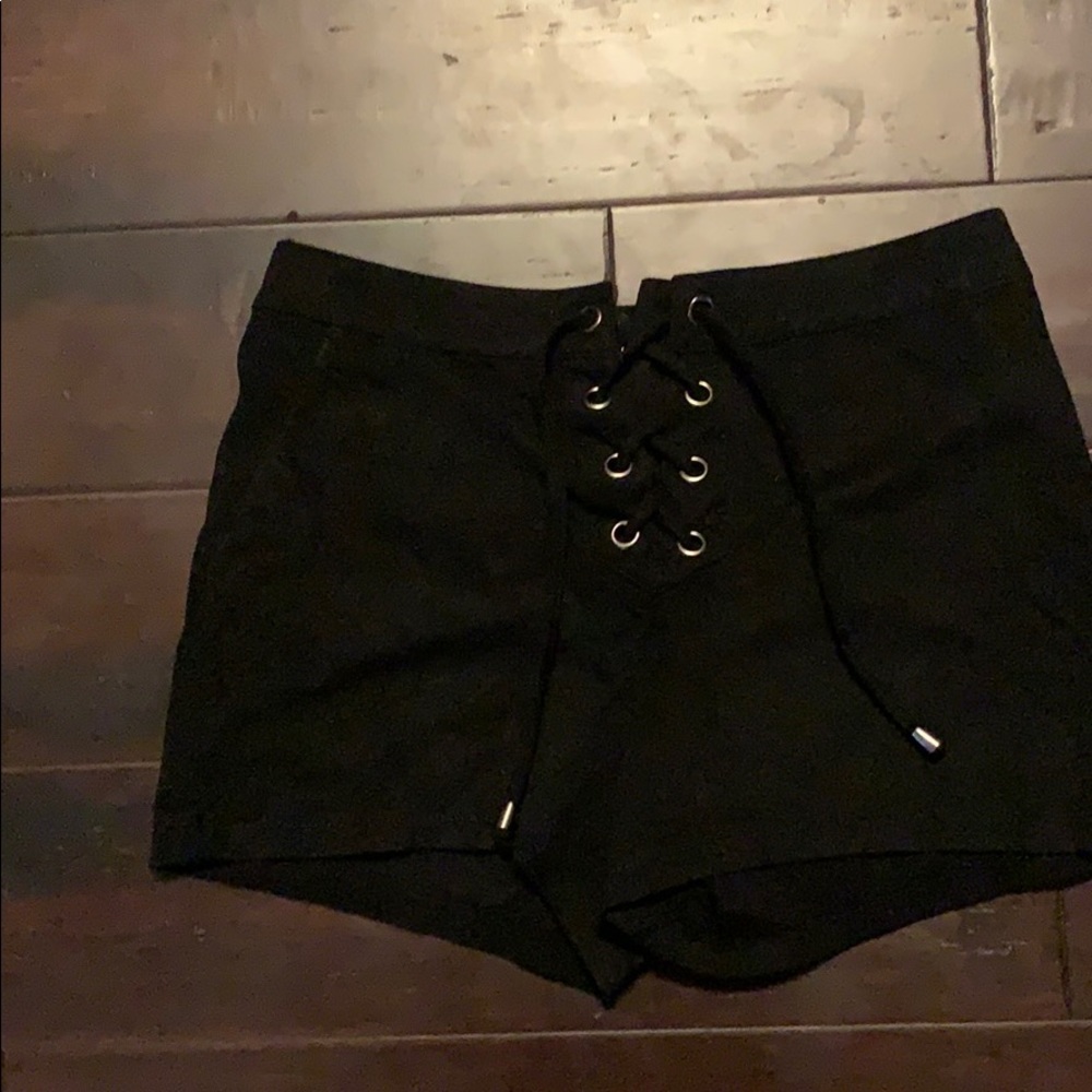 Velvet shorts